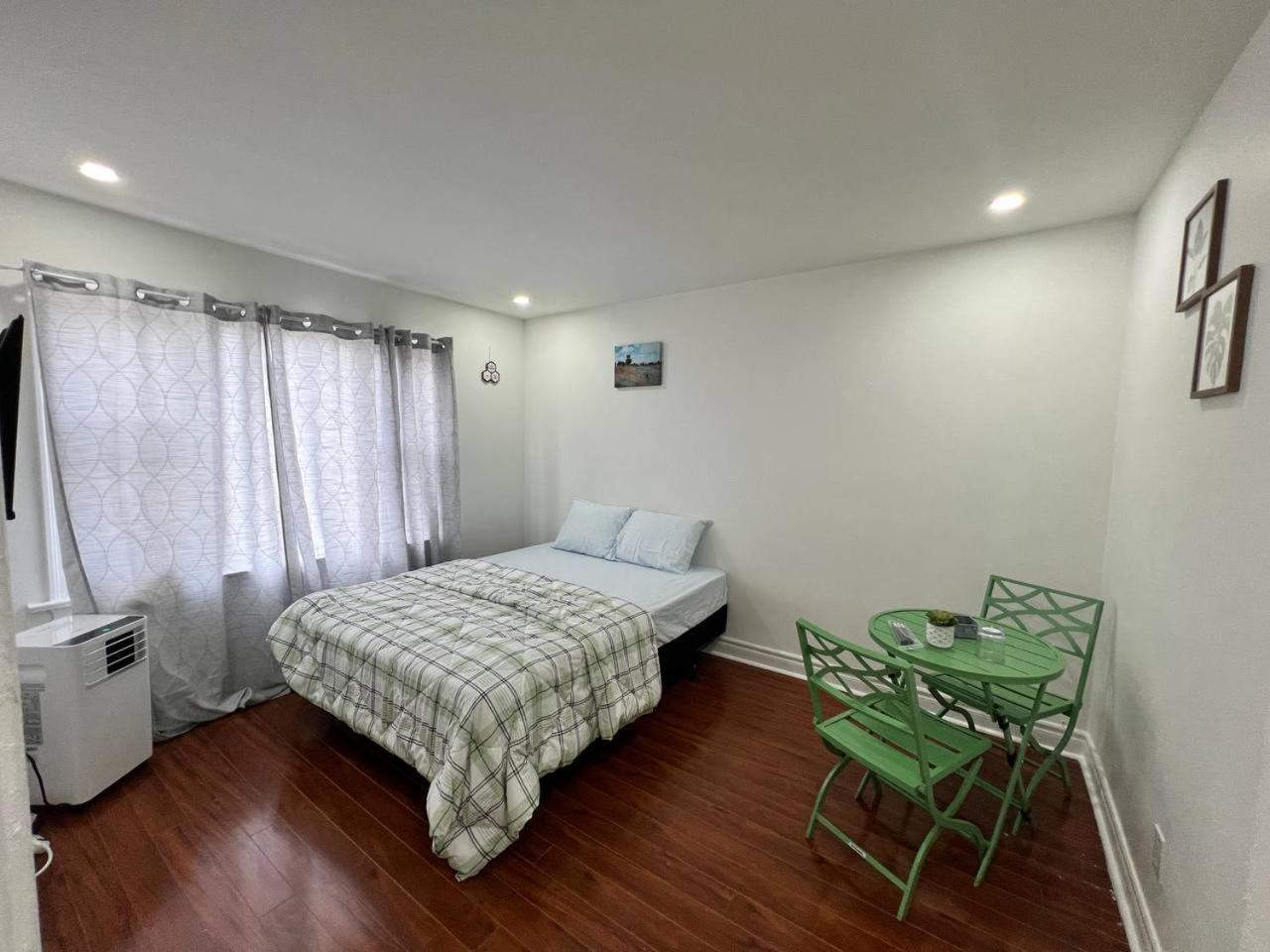 #1 Convvy-Nient Residence! Toronto Zewnętrze zdjęcie